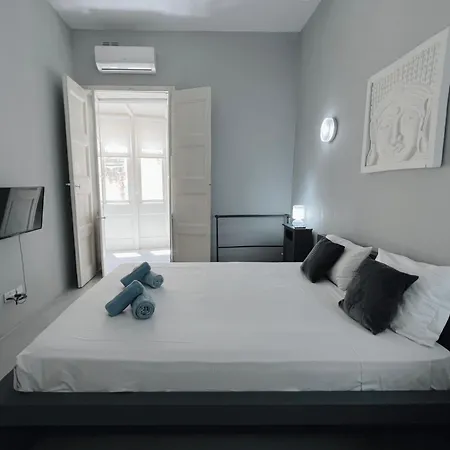 Charm El Malta - Spacious 1Br Apartment Valletta Exterior photo