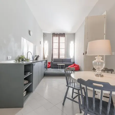 Charm El Malta - Spacious 1Br Apartment Valletta Exterior photo
